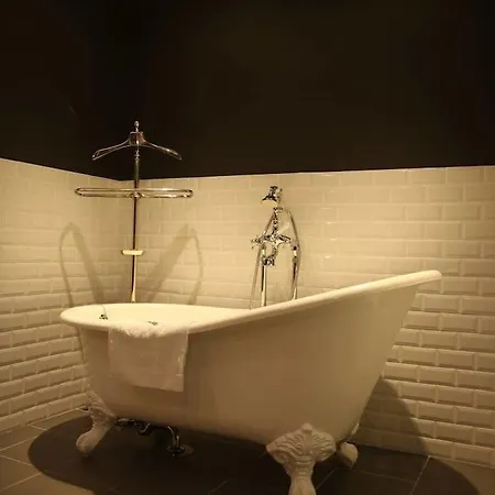 מלון L'annexe 3*